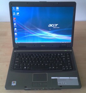 web_Acer Extensa 5220